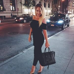 Meet your Posher, Nicole